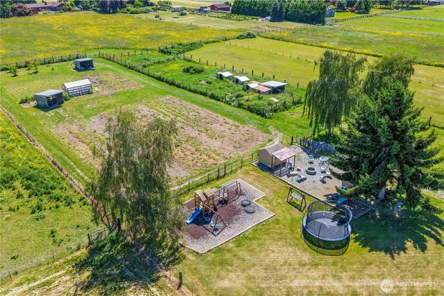 14799 Avon Allen Road, Mount Vernon, WA 98273
