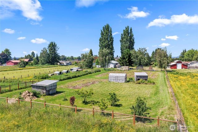 14799 Avon Allen Road, Mount Vernon, WA 98273