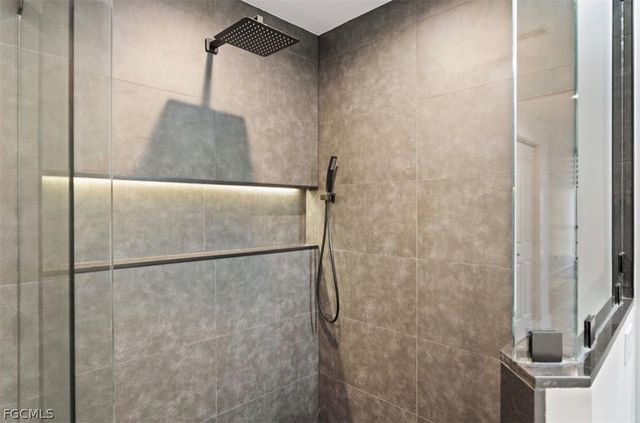 5781 Cape Harbour DR 603, Cape Coral, FL 33914