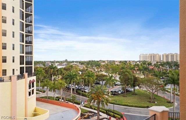 5781 Cape Harbour DR 603, Cape Coral, FL 33914