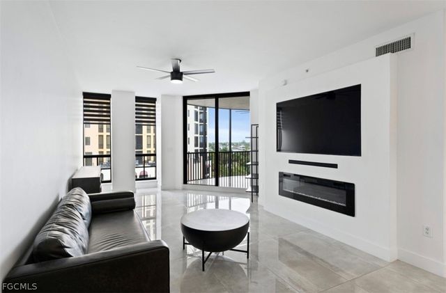 5781 Cape Harbour DR 603, Cape Coral, FL 33914