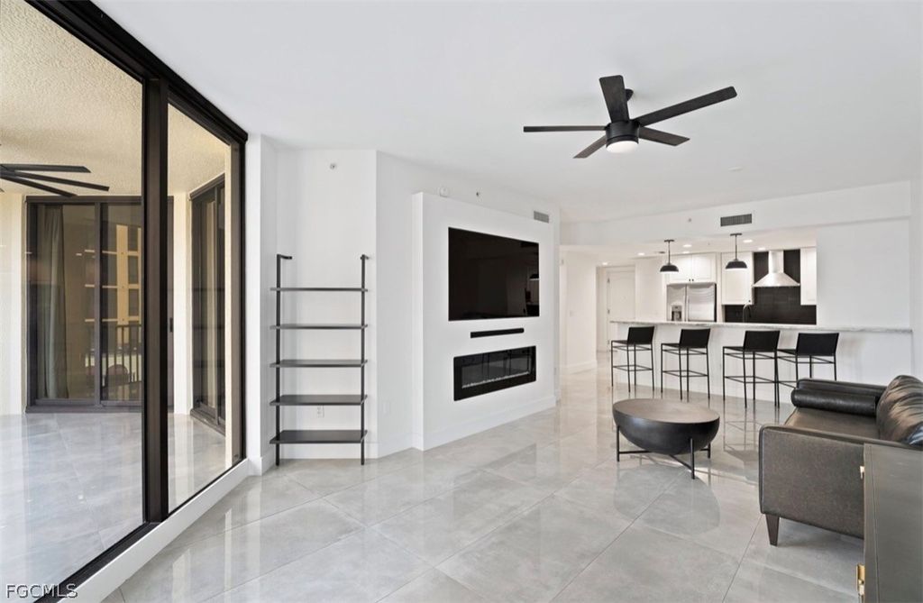 5781 Cape Harbour DR 603, Cape Coral, FL 33914