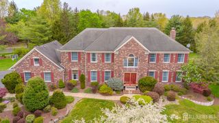 6 Bush Court, West Windsor, NJ 08550
