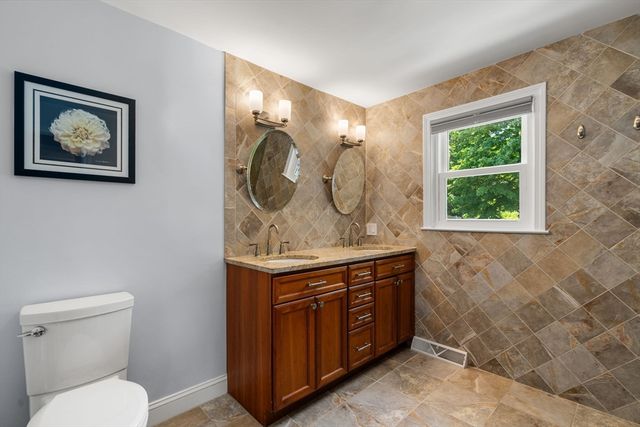 5 Patrick Cir, Stoneham, MA 02180