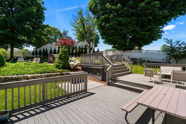 5 Patrick Cir, Stoneham, MA 02180