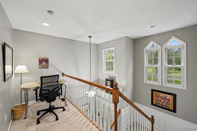 7690 Allen Road, Clarkston, MI 48348