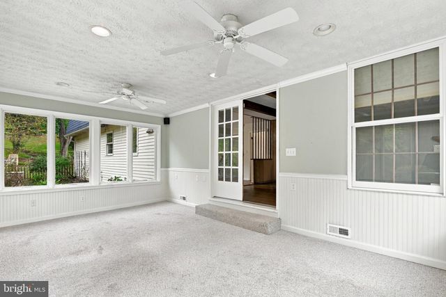 15 LOCHMOOR CT, Lutherville Timonium, MD 21093