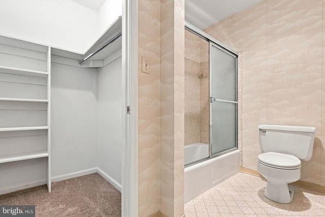15 LOCHMOOR CT, Lutherville Timonium, MD 21093