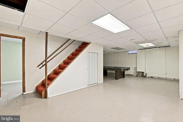 15 LOCHMOOR CT, Lutherville Timonium, MD 21093