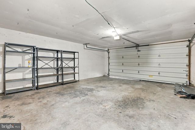15 LOCHMOOR CT, Lutherville Timonium, MD 21093