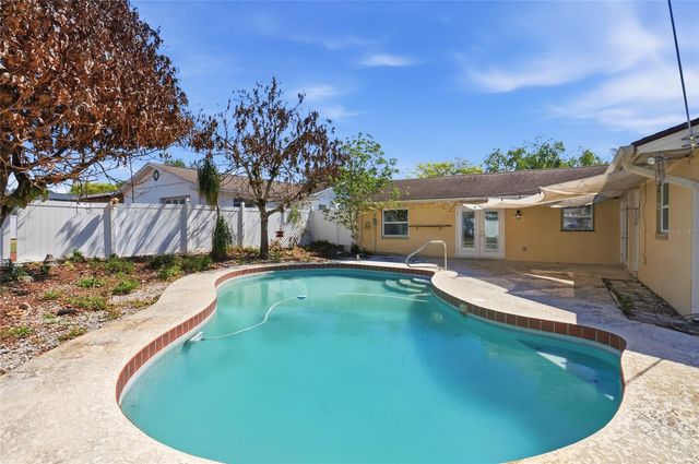 3230 LAKE ANDERSON AVENUE, Orlando, FL 32812