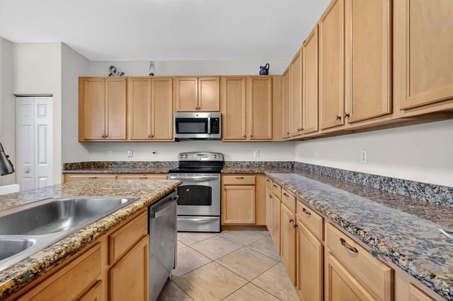 6720 Osage Circle, West Palm Beach, FL 33413