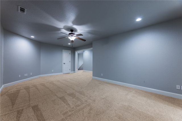 2104 Caribou Lane, Elm Springs, AR 72762