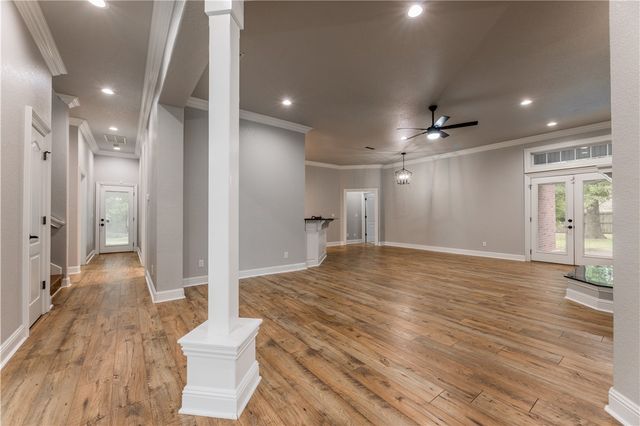 2104 Caribou Lane, Elm Springs, AR 72762