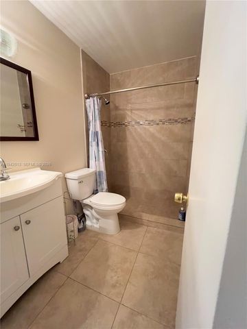 1471 NW 94th Ave 240, Pembroke Pines, FL 33024