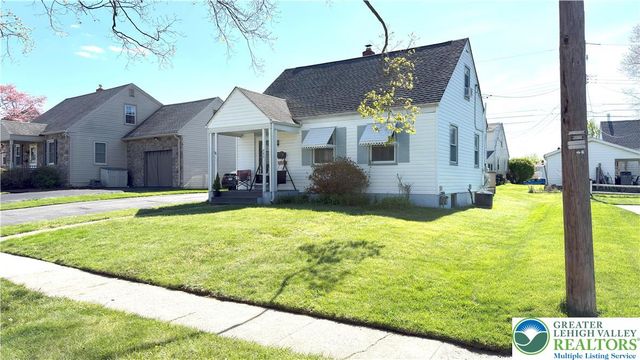 462 Maple Road, Hellertown Boro, PA 18055