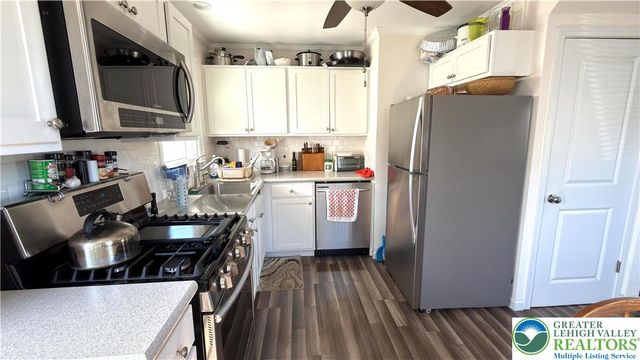 462 Maple Road, Hellertown Boro, PA 18055