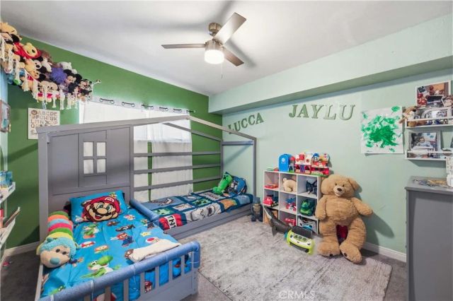 1021 W Avenue J13, Lancaster, CA 93534