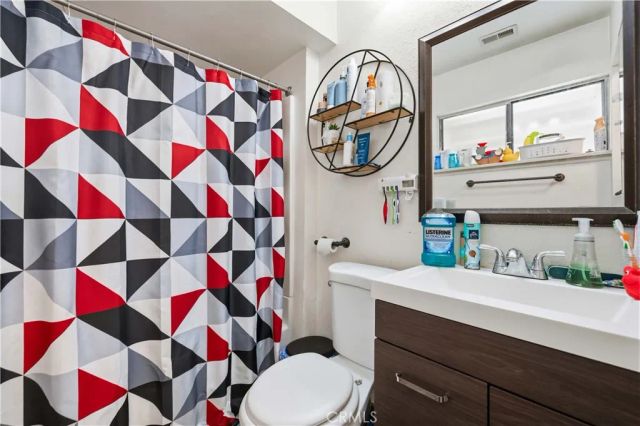 1021 W Avenue J13, Lancaster, CA 93534