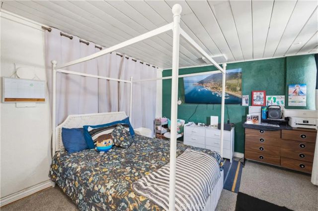 1021 W Avenue J13, Lancaster, CA 93534