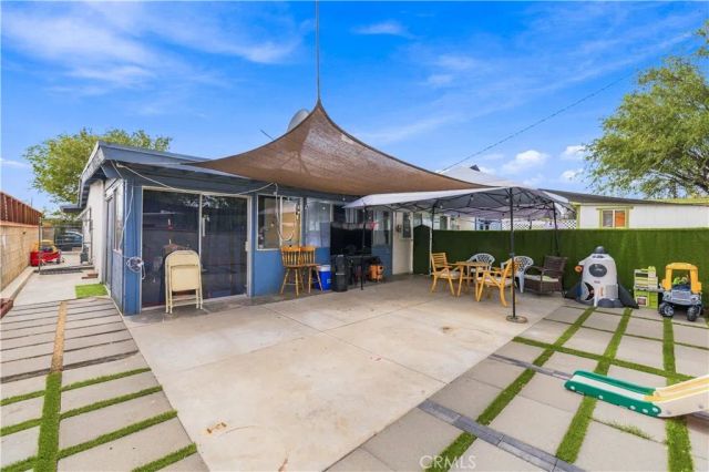 1021 W Avenue J13, Lancaster, CA 93534