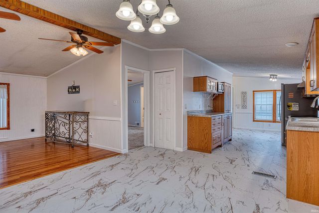 11101 Country Homes Drive, Evansville, IN 47712