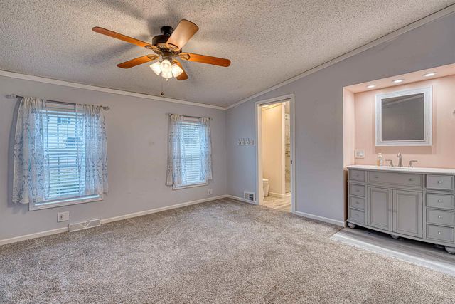 11101 Country Homes Drive, Evansville, IN 47712