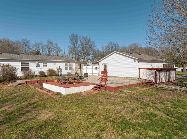 11101 Country Homes Drive, Evansville, IN 47712