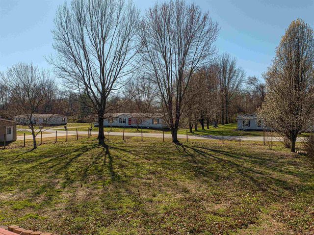 11101 Country Homes Drive, Evansville, IN 47712