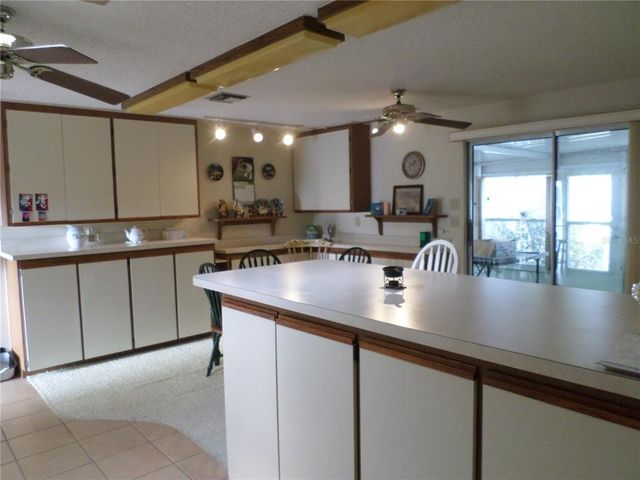 3037 SE 37TH AVENUE, Okeechobee, FL 34974
