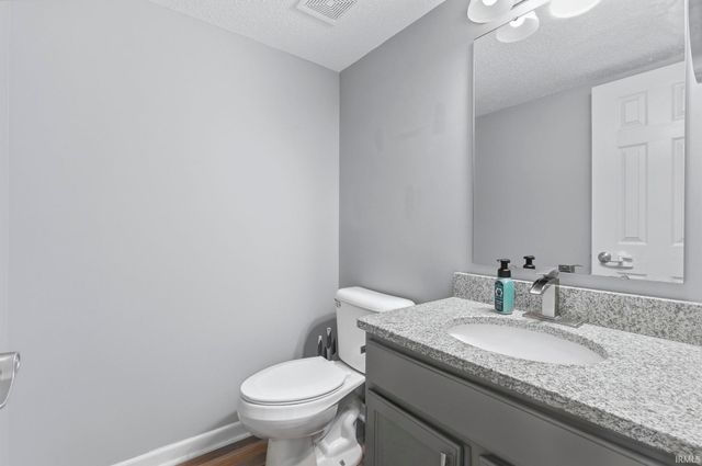 3007 Pomeroy Place, Fort Wayne, IN 46818