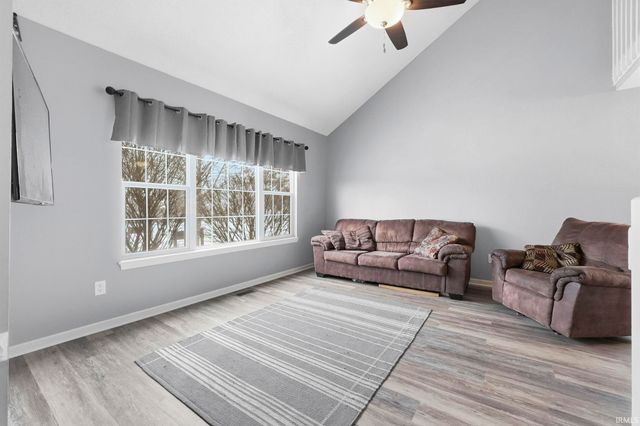 3007 Pomeroy Place, Fort Wayne, IN 46818