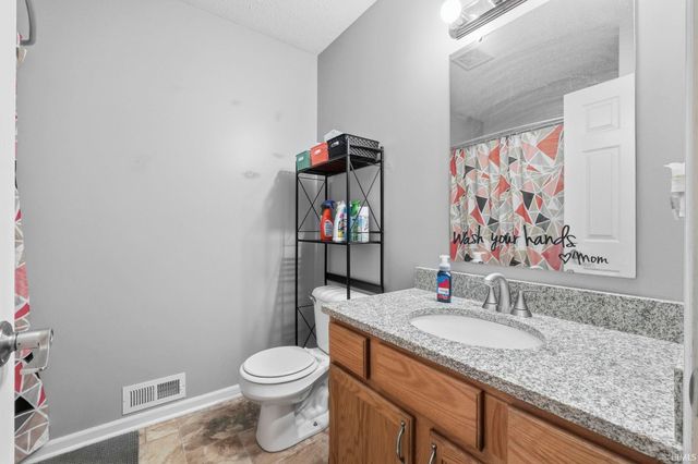 3007 Pomeroy Place, Fort Wayne, IN 46818