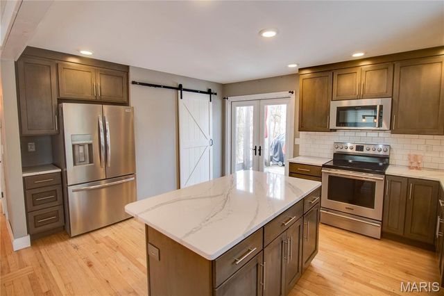 1705 Cordell Court, Godfrey, IL 62035