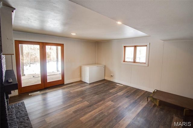 1705 Cordell Court, Godfrey, IL 62035