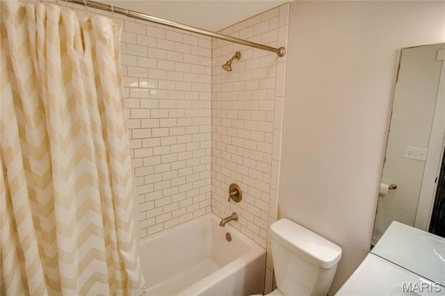 1705 Cordell Court, Godfrey, IL 62035