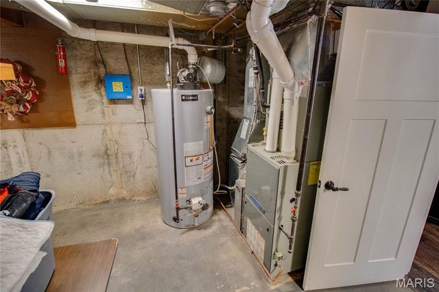 1705 Cordell Court, Godfrey, IL 62035