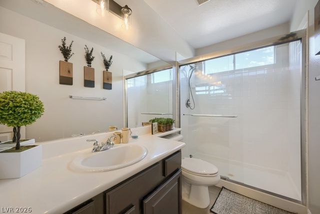 1921 Moonlight Bluff Avenue, North Las Vegas, NV 89084