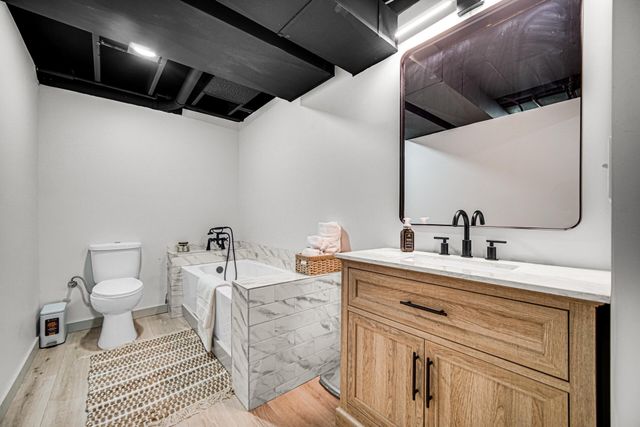 38-1 N 600 W, Valparaiso, IN 46385