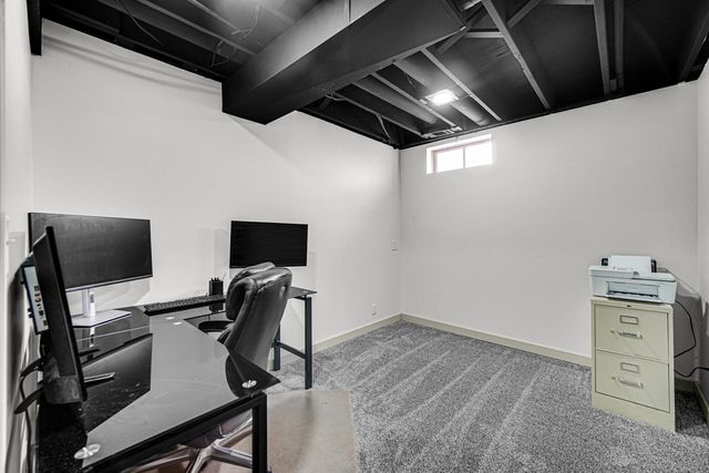 38-1 N 600 W, Valparaiso, IN 46385
