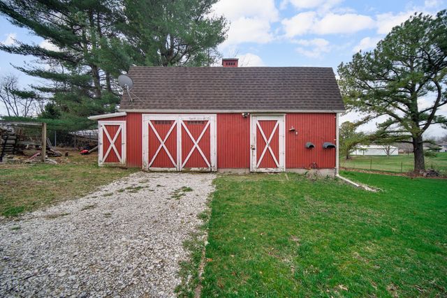 38-1 N 600 W, Valparaiso, IN 46385