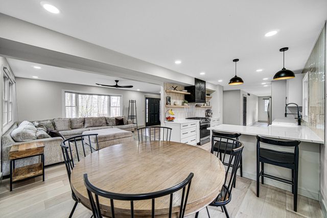 38-1 N 600 W, Valparaiso, IN 46385