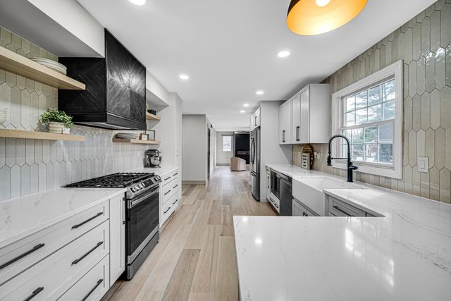 38-1 N 600 W, Valparaiso, IN 46385