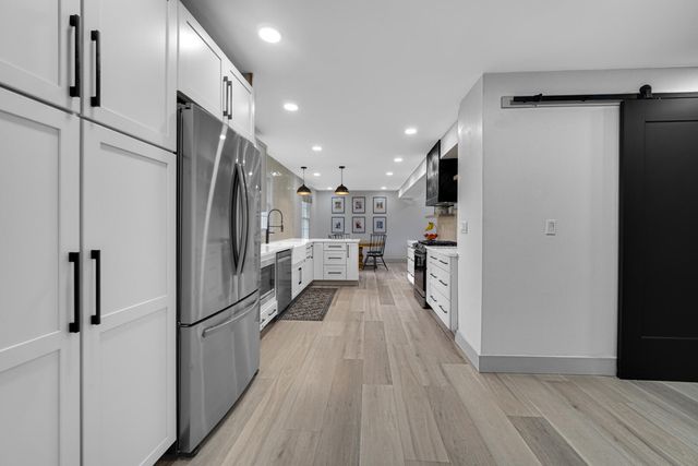 38-1 N 600 W, Valparaiso, IN 46385