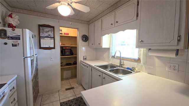 5406 BALI COURT, Bradenton, FL 34207
