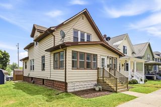 609 Wayne Street, St. Joseph City, MI 49085