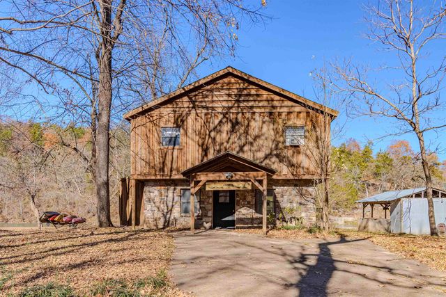 947 Saddler Falls Road, Mammoth Spring, AR 72554