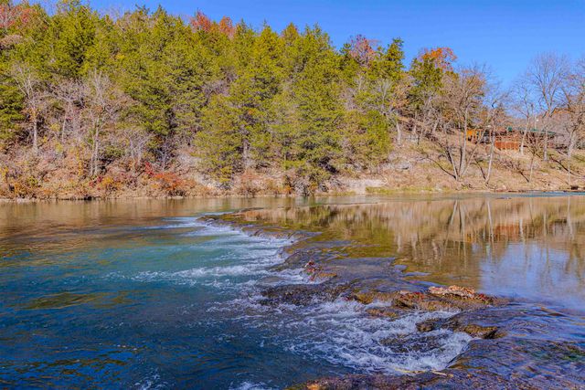 947 Saddler Falls Road, Mammoth Spring, AR 72554