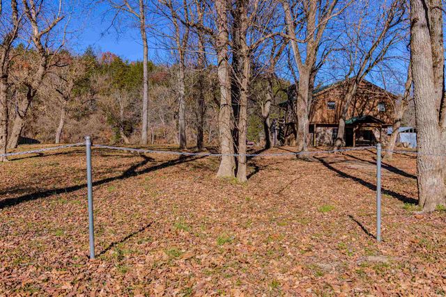 947 Saddler Falls Road, Mammoth Spring, AR 72554