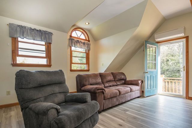 416 East Street, Middletown Springs, VT 05757